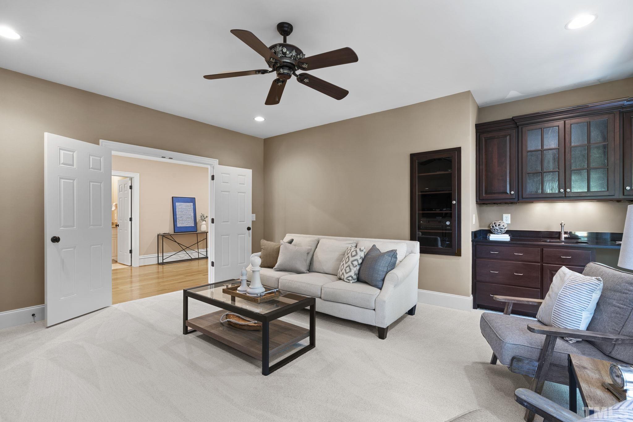 3329 Hampton Road Raleigh, NC 27607 - Photo 30 of 46