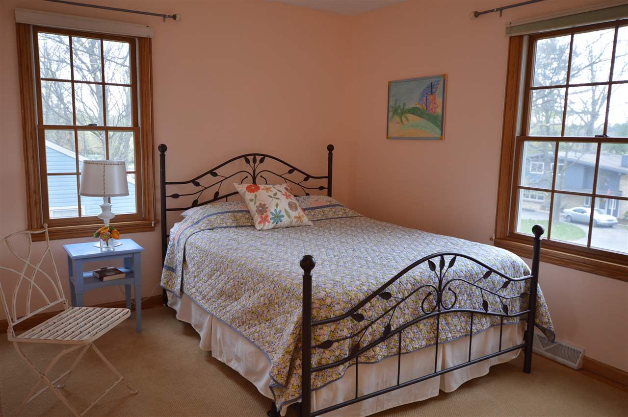 602 Bloomfield Road Traverse City, MI 49686 - Photo 36 of 67 1831156-35.JPG