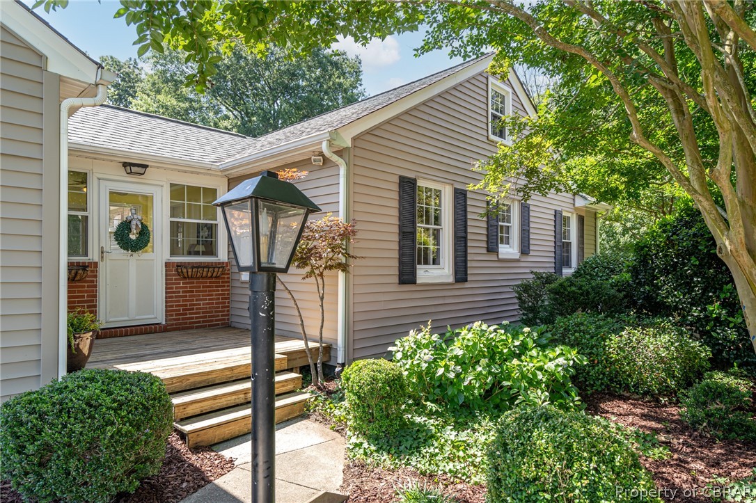 1461 Tarleton Road Gloucester Point, VA 23062 - Photo 7 of 40 Gallery Image 7
