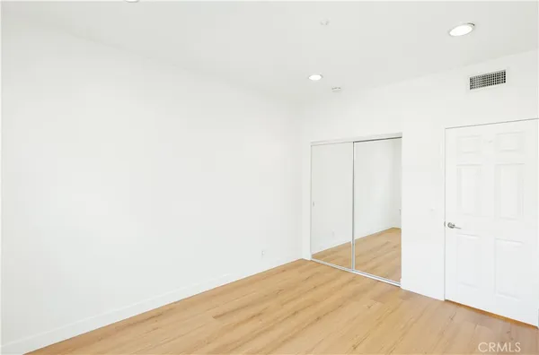 $1,325,000 | 26 Burlingame, Irvine, CA 92602