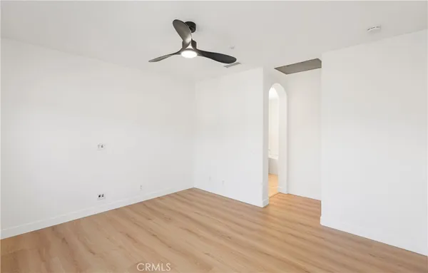 $1,325,000 | 26 Burlingame, Irvine, CA 92602