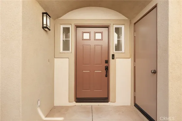 $1,325,000 | 26 Burlingame, Irvine, CA 92602