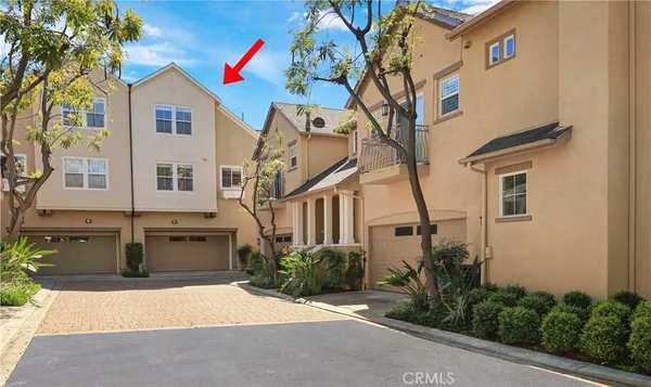 $1,325,000 | 26 Burlingame, Irvine, CA 92602