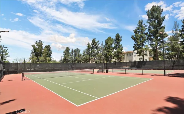 $1,325,000 | 26 Burlingame, Irvine, CA 92602