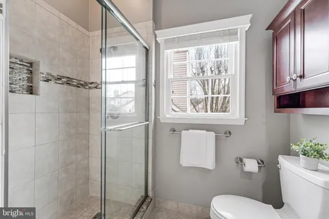 $950,000 | 13172 Ladybank Lane, Herndon, VA 20171