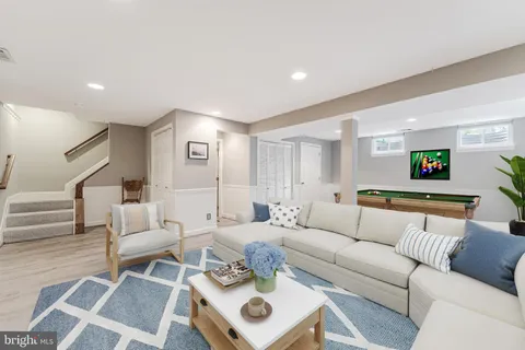 $950,000 | 13172 Ladybank Lane, Herndon, VA 20171