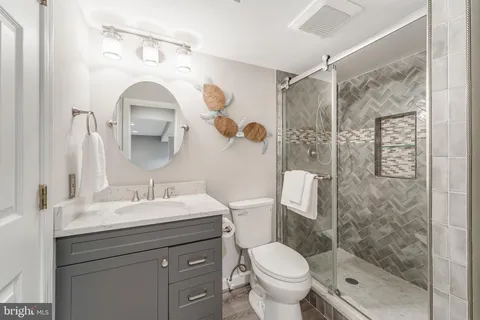 $950,000 | 13172 Ladybank Lane, Herndon, VA 20171