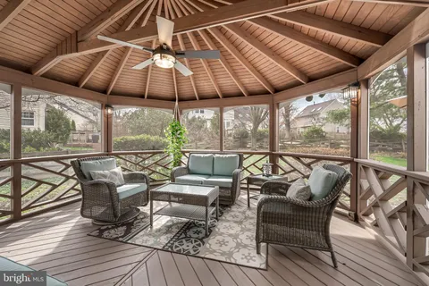 $950,000 | 13172 Ladybank Lane, Herndon, VA 20171