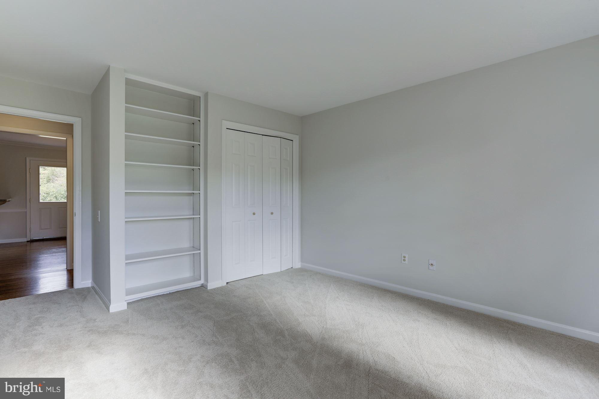 1072 Mt Airy Road Davidsonville, MD 21035 - Photo 15 of 38 Main floor bedroom with plenty of storage.