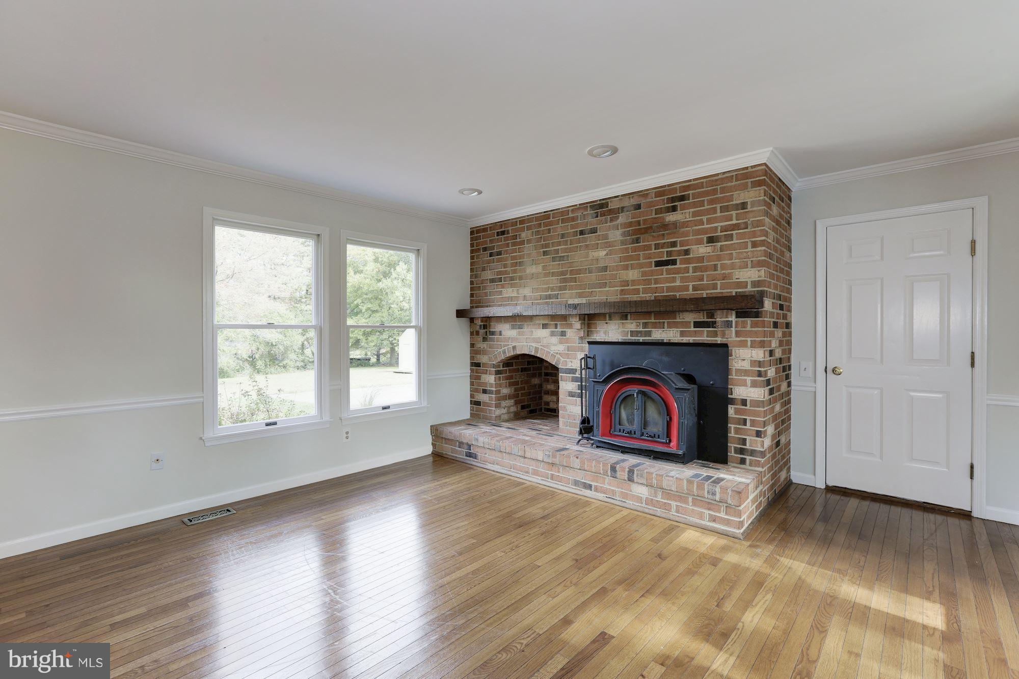 1072 Mt Airy Road Davidsonville, MD 21035 - Photo 9 of 38 Tons of character!