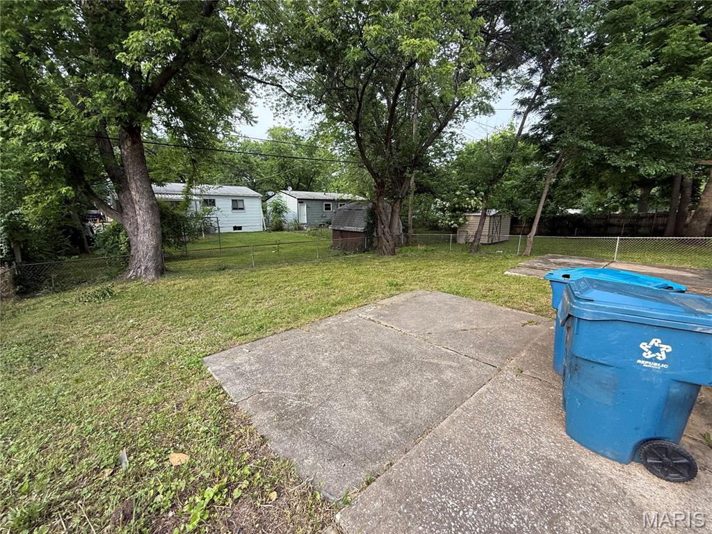 1223 Rhea Avenue St. Louis, MO 63138 - Photo 12 of 13