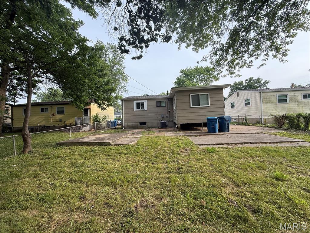 1223 Rhea Avenue St. Louis, MO 63138 - Photo 13 of 13