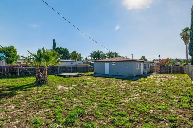 $469,900 | 25006 Union Street, San Bernardino, CA 92410