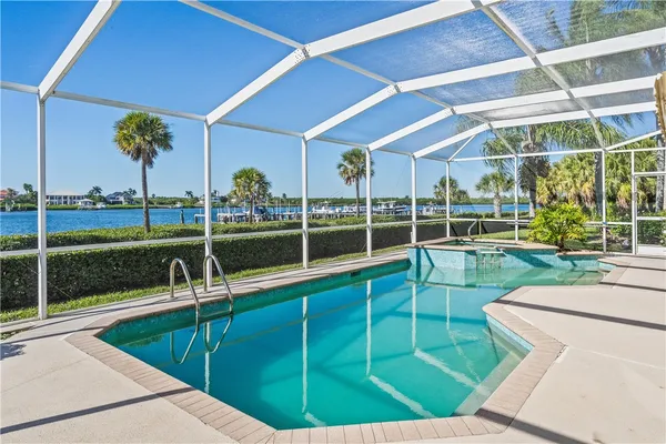 $1,795,000 | 711 Marbrisa River Lane, Vero Beach, FL 32963