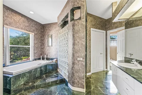 $1,975,000 | 711 Marbrisa River Lane, Vero Beach, FL 32963