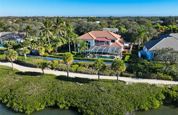 $1,795,000 | 711 Marbrisa River Lane, Vero Beach, FL 32963