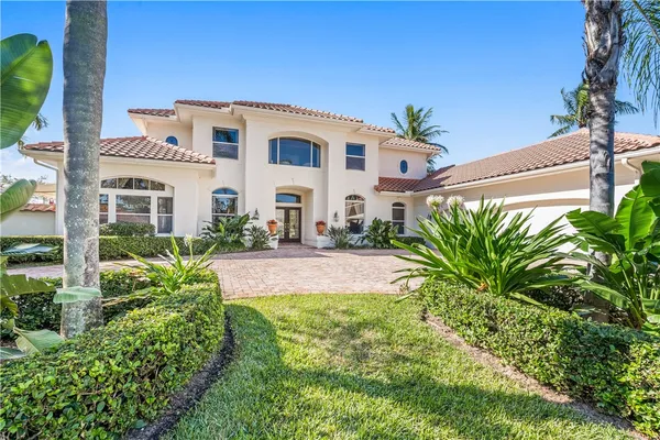 $1,795,000 | 711 Marbrisa River Lane, Vero Beach, FL 32963