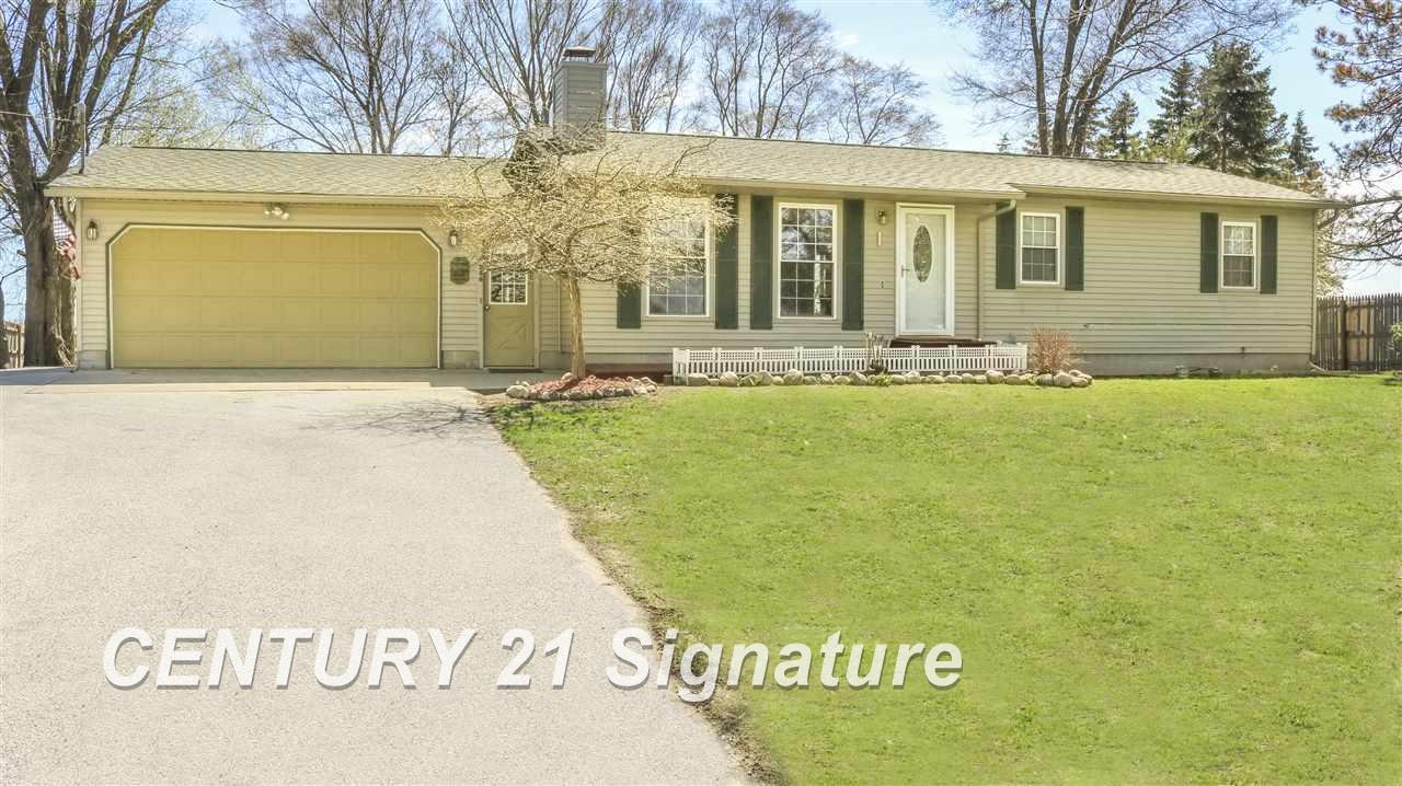 1386 Wetters Road Kawkawlin, MI 48631 - Photo 1 of 15