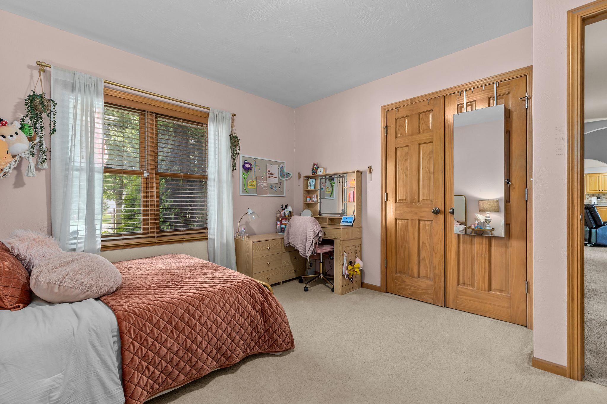 W5546 Mutzy Way Appleton, WI 54915 - Photo 22 of 66
