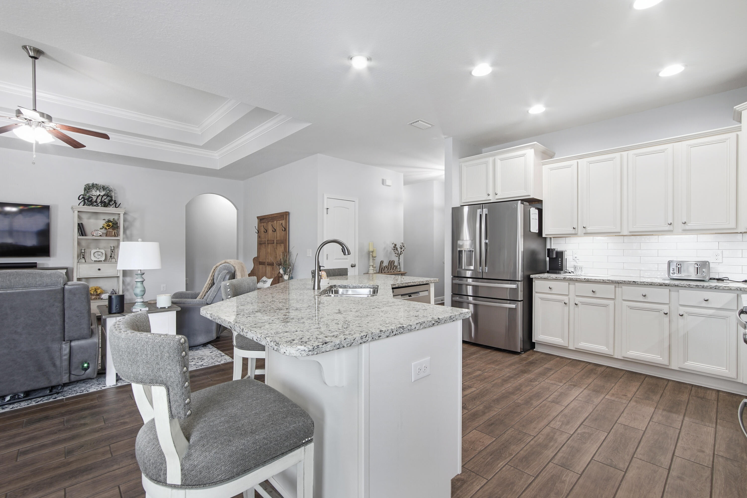 179 Windchime Way Freeport, FL 32439 - Photo 3 of 92 179 Windchime Way