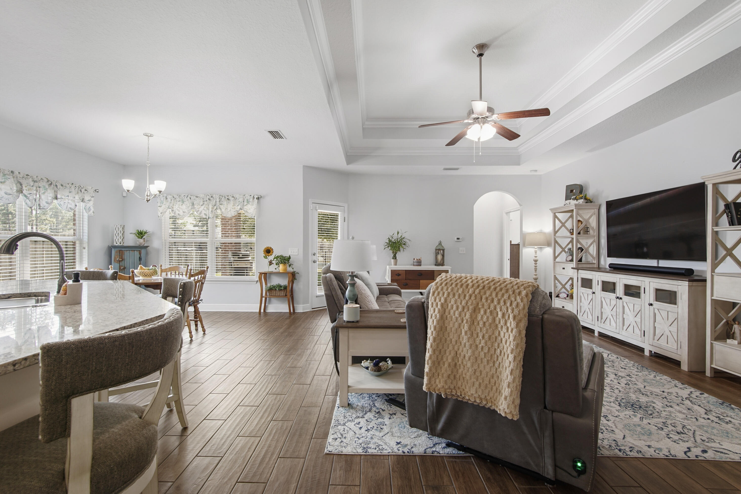 179 Windchime Way Freeport, FL 32439 - Photo 10 of 92 179 Windchime Way