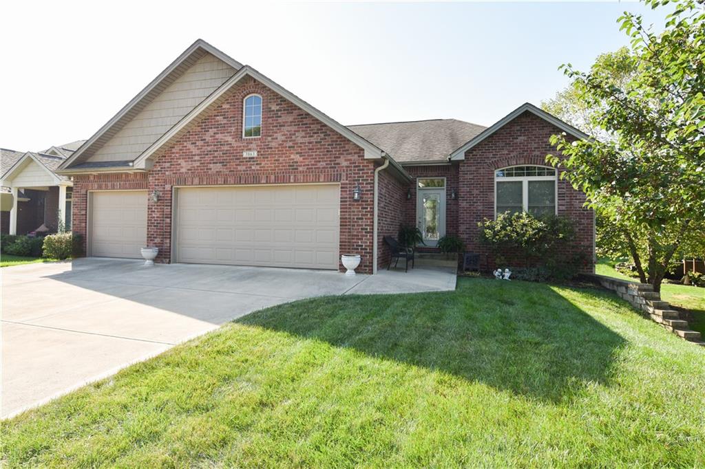 3863 Jonathan Ridge Columbus, IN 47201 - Photo 1 of 26 Gallery Image 1