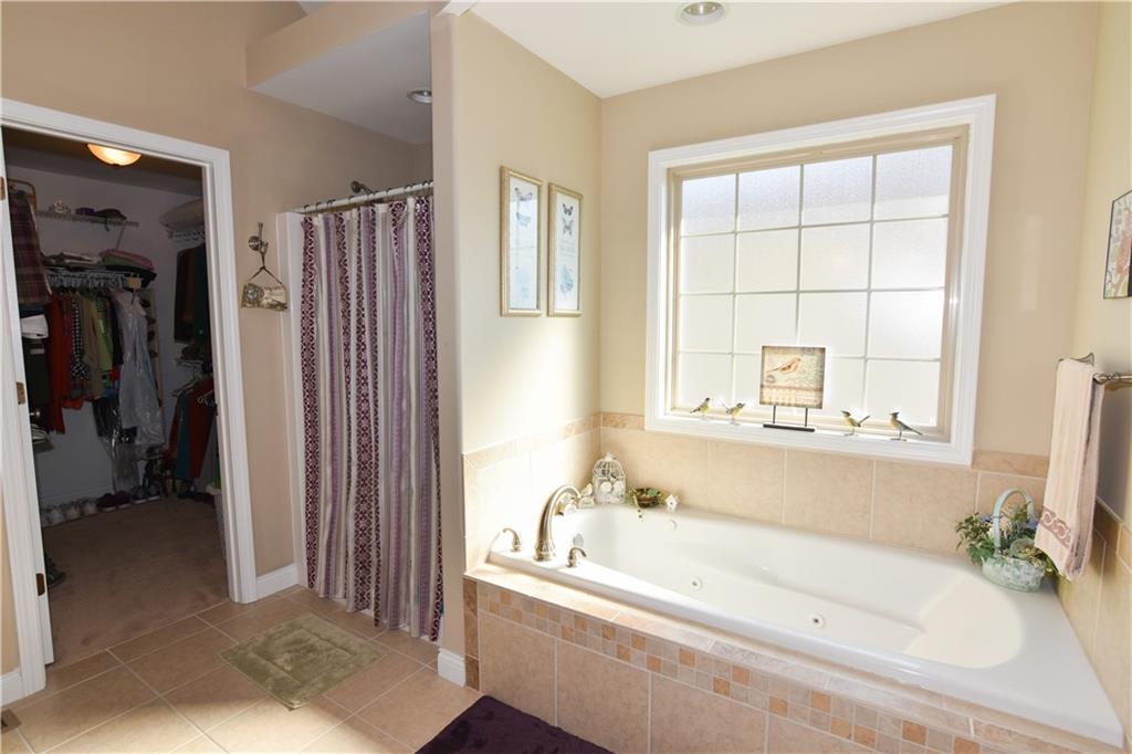 3863 Jonathan Ridge Columbus, IN 47201 - Photo 13 of 26 Gallery Image 13