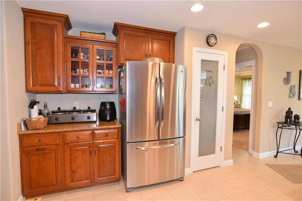 3863 Jonathan Ridge Columbus, IN 47201 - Photo 9 of 26 Gallery Image 9