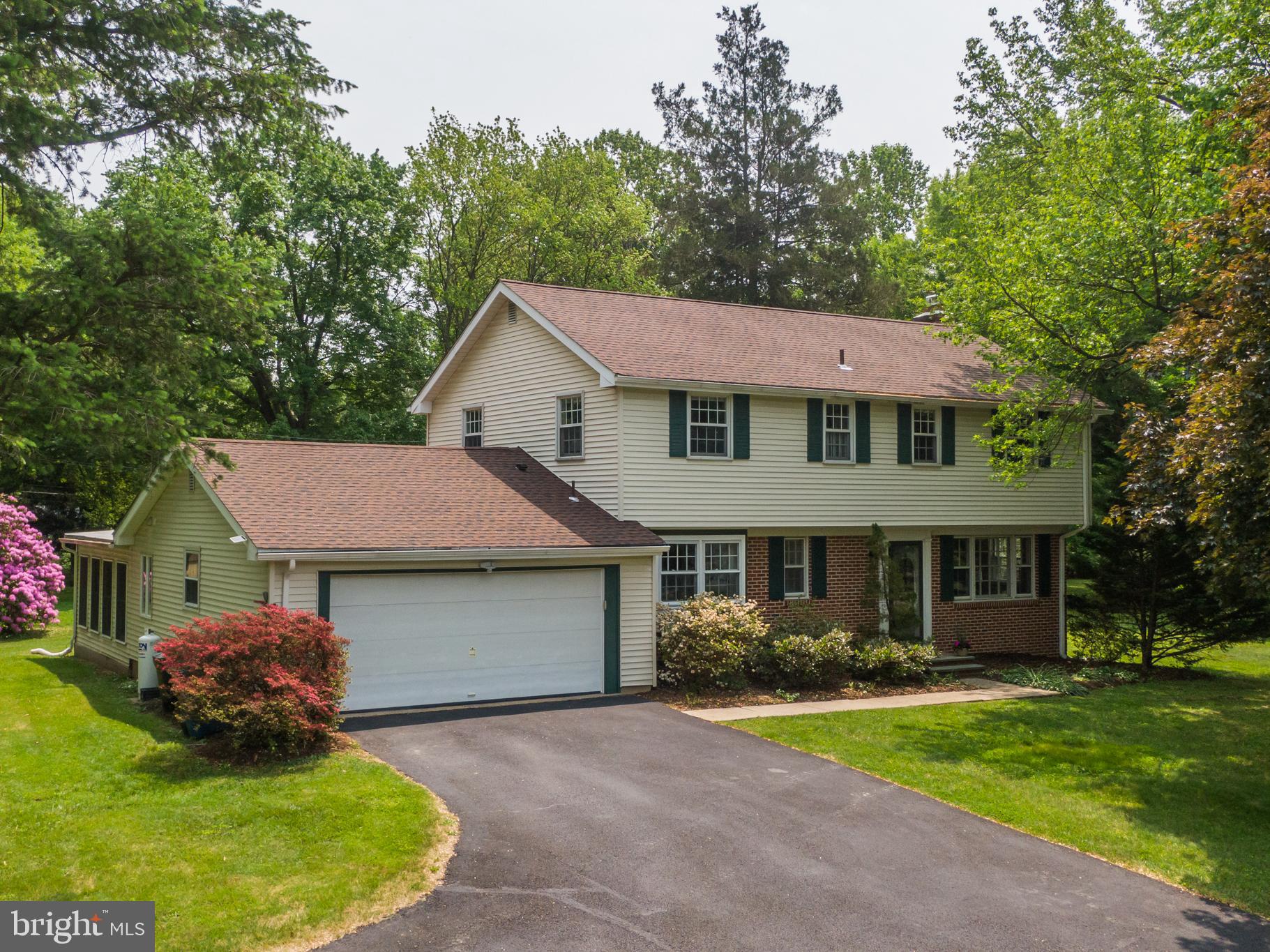 920 Davis Road Ambler, PA 19002 - Photo 33 of 39 Exterior front