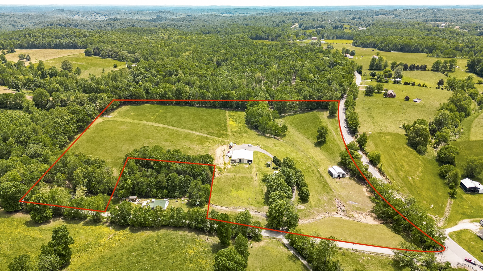 110 Womack Road Portland, TN 37148 - Photo 1 of 44 a view of a city