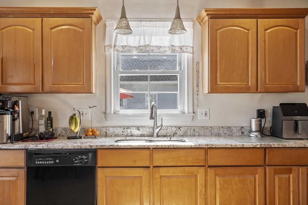 3 Southwick Road Peabody, MA 01960 - Photo 8 of 42