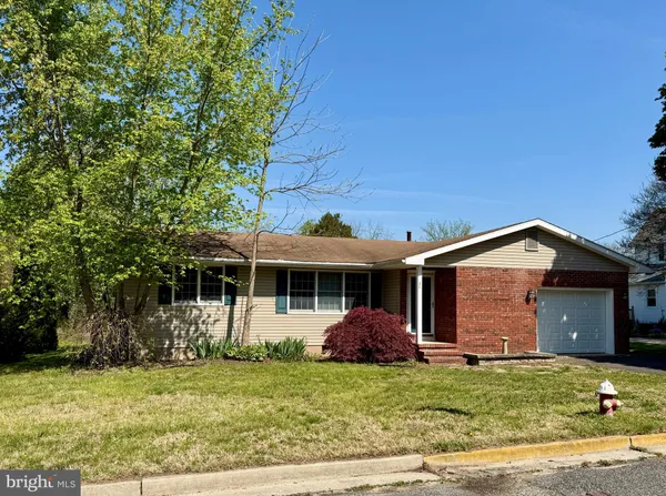 $254,900 | 27 Center Street, Elmer, NJ 08318