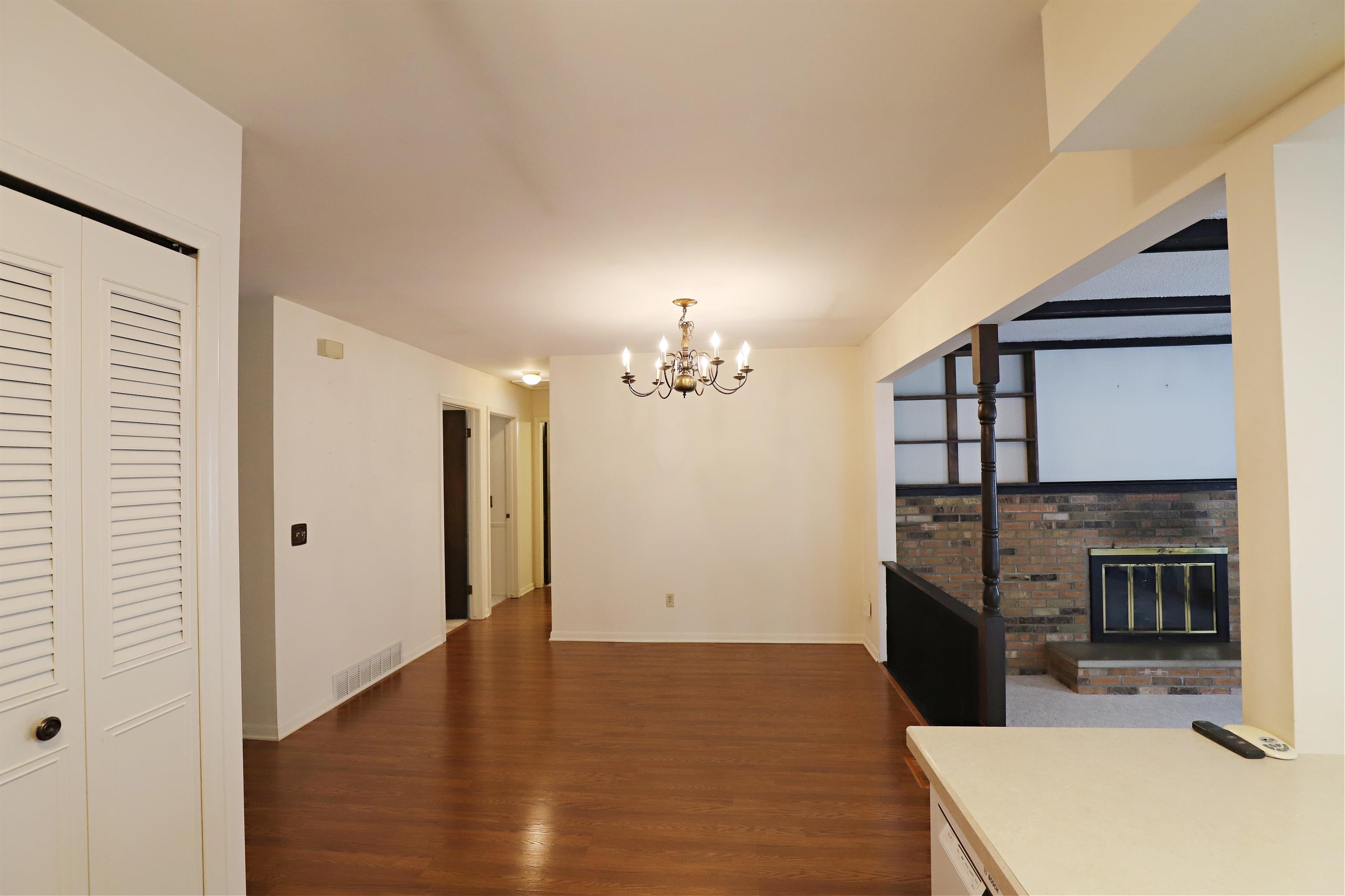 5492 River Ridge Drive Flushing, MI 48433 - Photo 16 of 39 50157094-7436ac4c-c3ab-40a8-a5bb-50dc57296ade.JPG