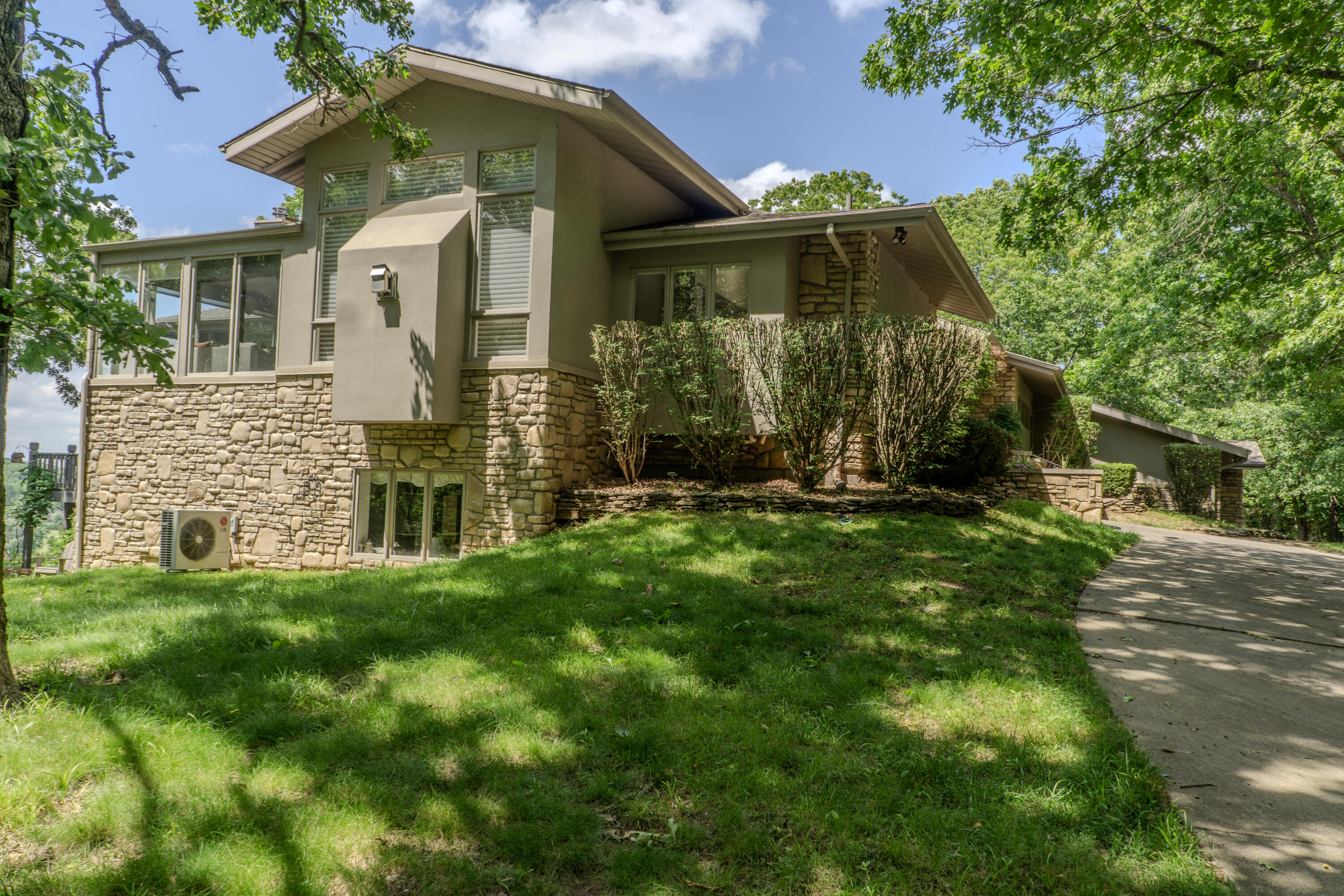740 Russel Ridge Road Nixa, MO 65714 - Photo 6 of 75 22-DSC04568-HDR