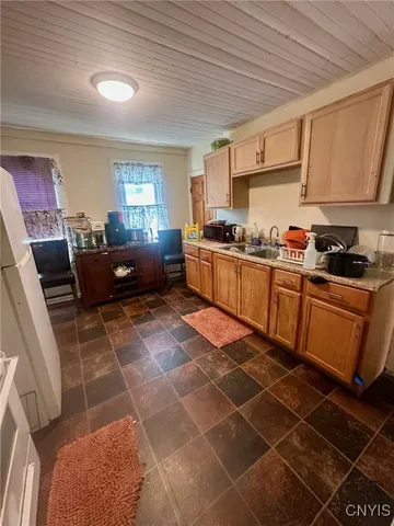 $197,500 | 136 Lakeview Avenue, Unit 2, Syracuse, NY 13204