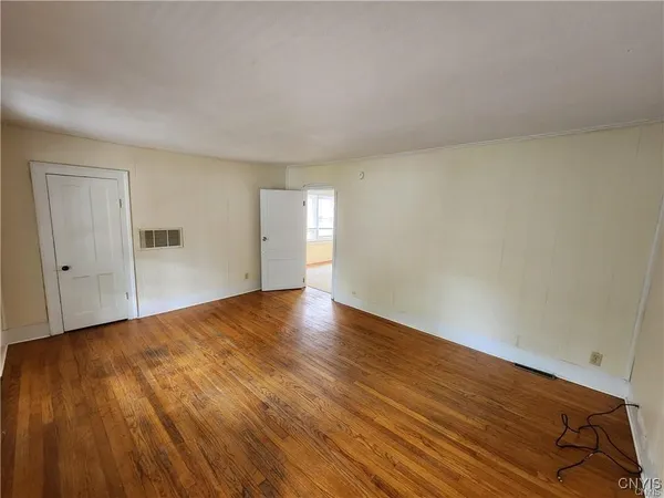 $197,500 | 136 Lakeview Avenue, Unit 2, Syracuse, NY 13204