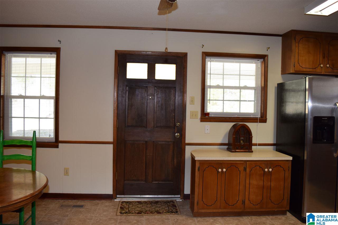 635 Robbins Road Hayden, AL 35079 - Photo 23 of 48
