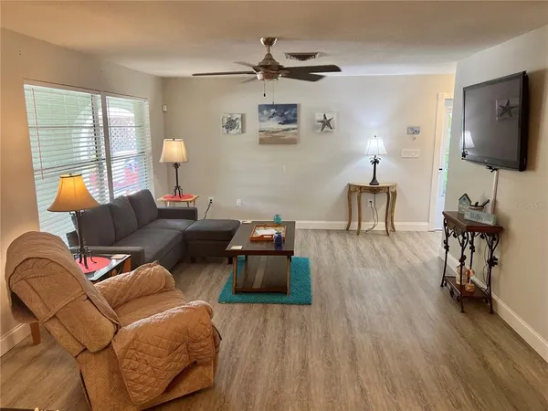 $2,790 | 1404 North Saturn Avenue, Clearwater, FL 33755