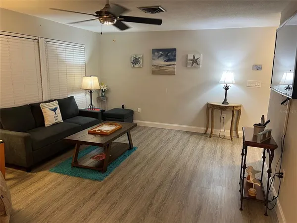 $2,790 | 1404 North Saturn Avenue, Clearwater, FL 33755