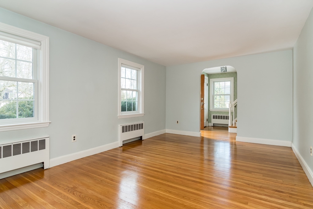 6 Redwood Road Westwood, MA 02090 - Photo 6 of 27 Gallery Image 6