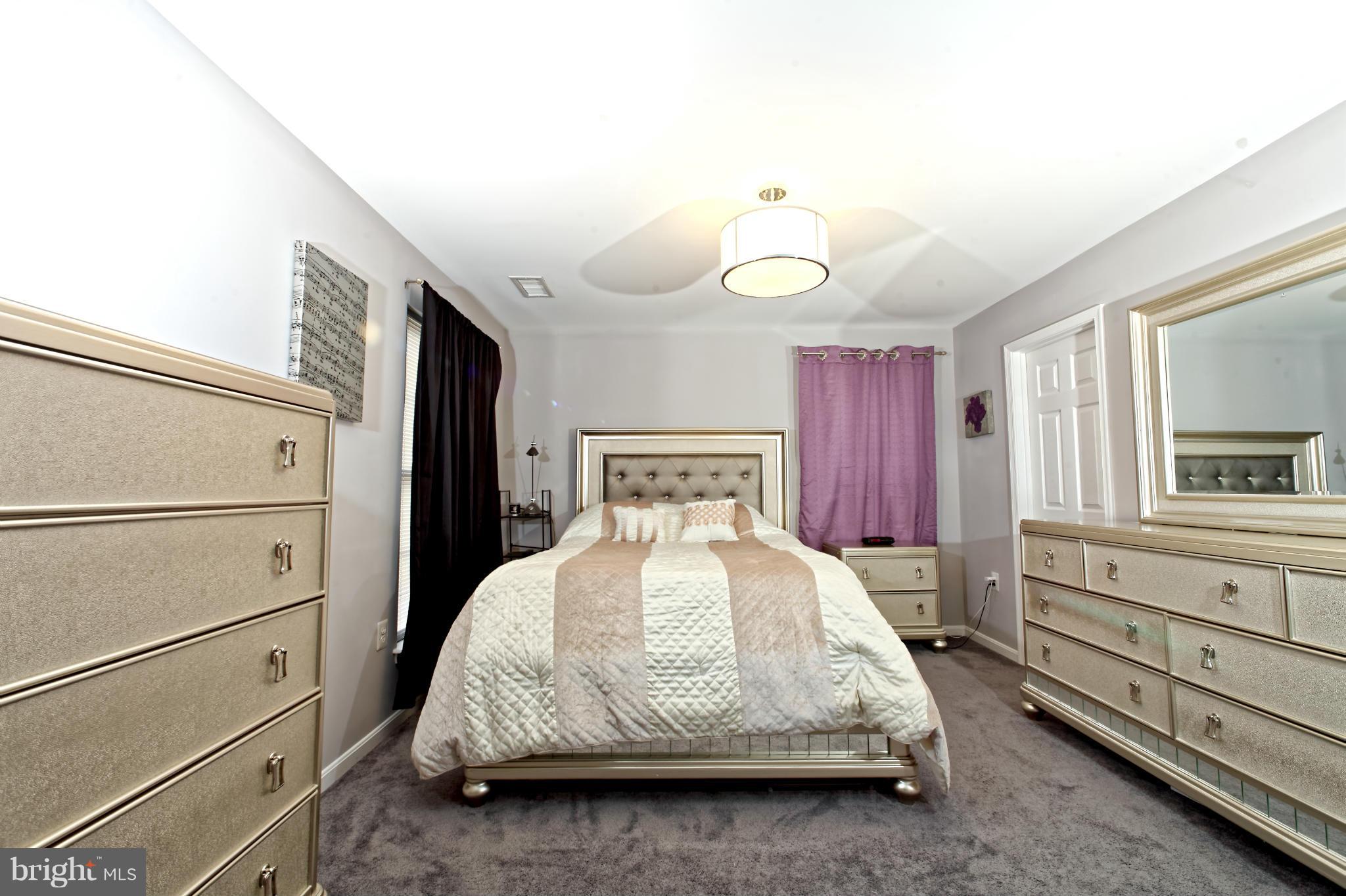 3245 Stanton Road Southeast Washington, DC 20020 - Photo 7 of 16 Bath (Master)
