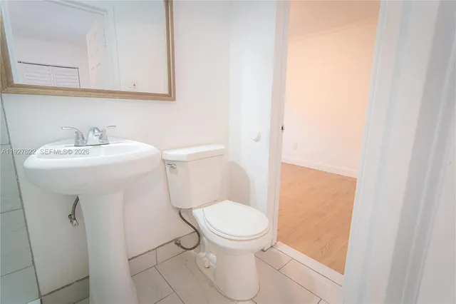 $3,200 | 2575 Southwest 59th Avenue, Unit 3, Miami, FL 33155