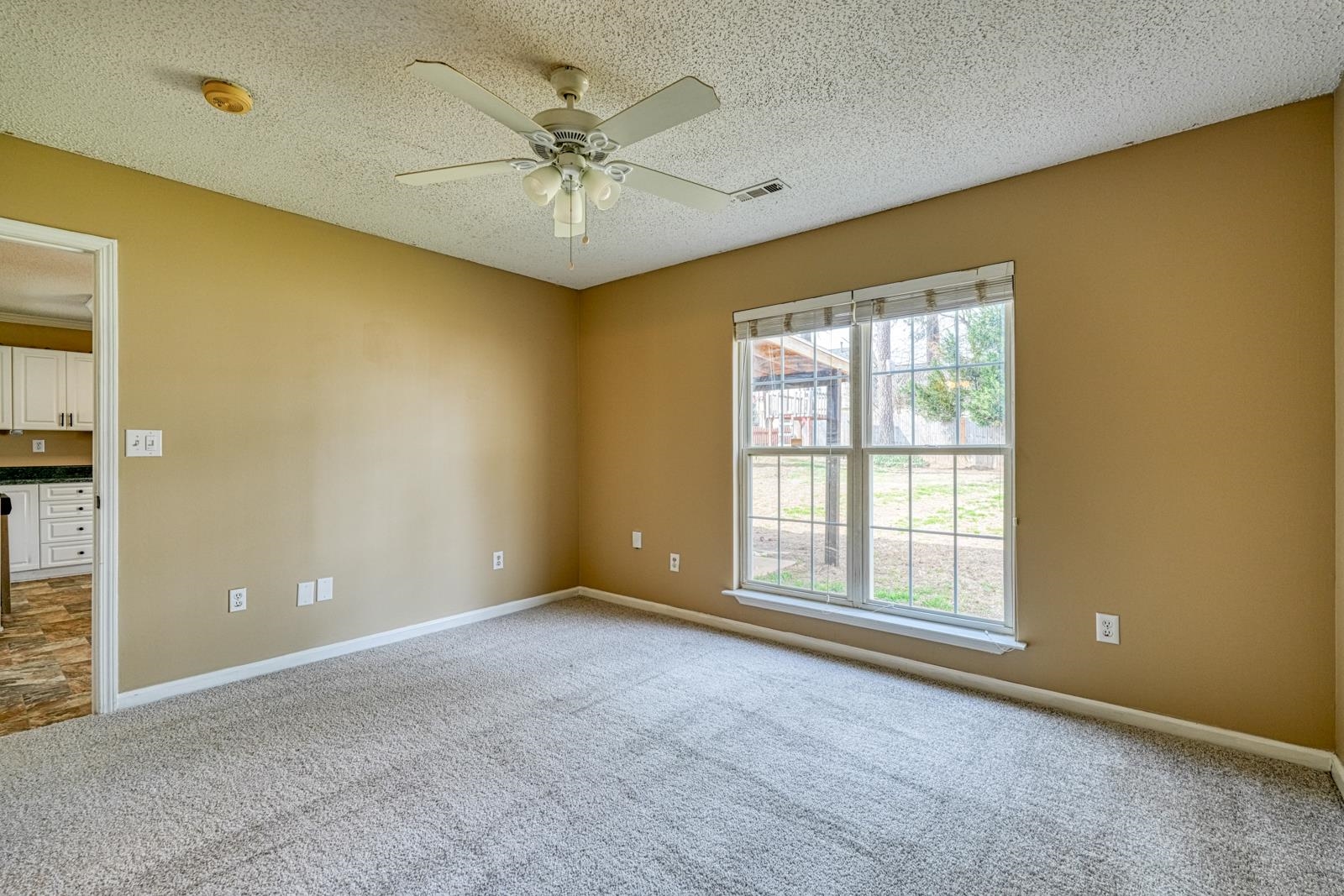 409 Flamingo Way Boiling Springs, SC 29316 - Photo 16 of 40