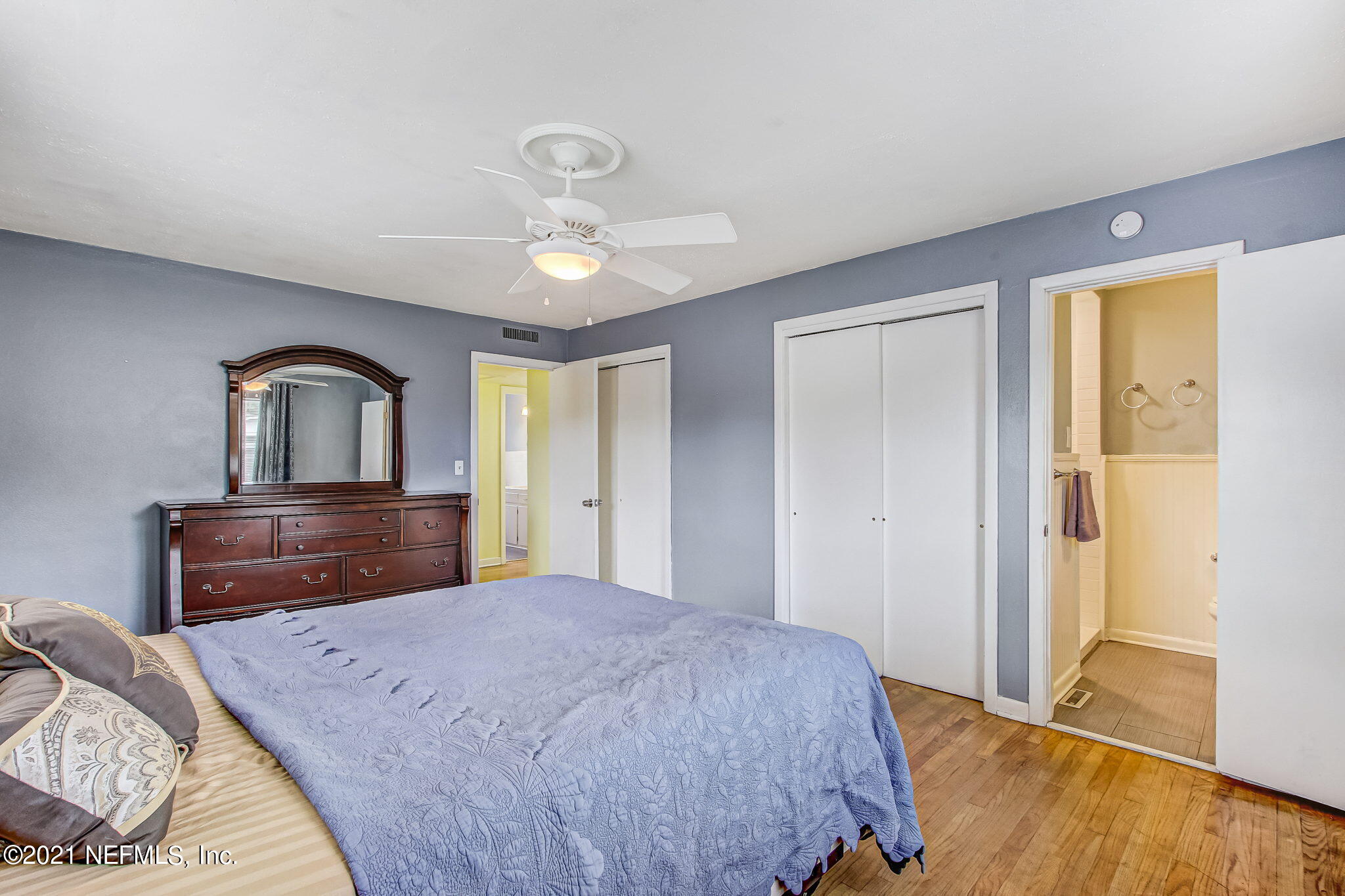 6940 E Road Jacksonville, FL 32216 - Photo 25 of 40 Master Bedroom