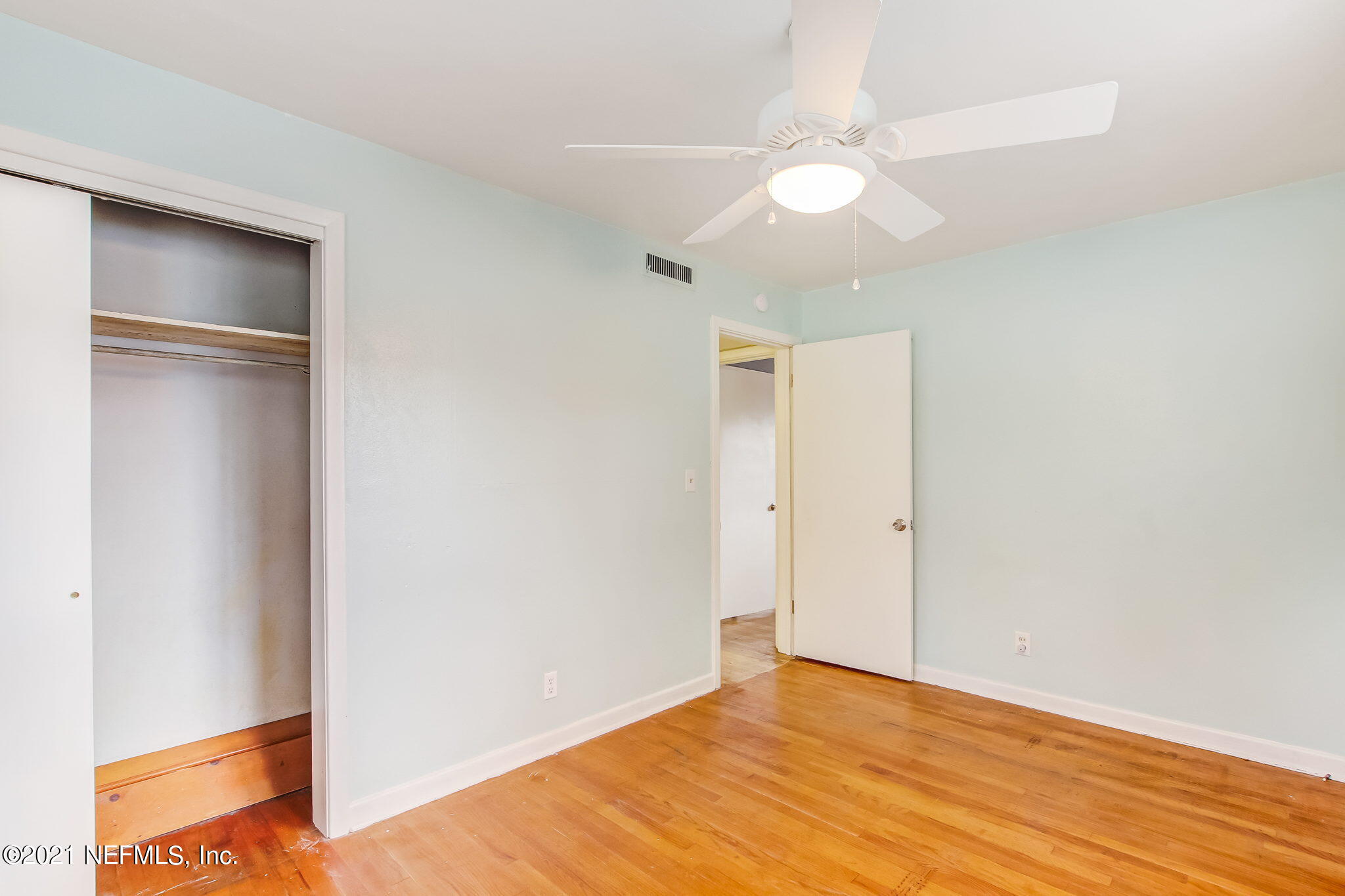6940 E Road Jacksonville, FL 32216 - Photo 29 of 40 Bedroom #2