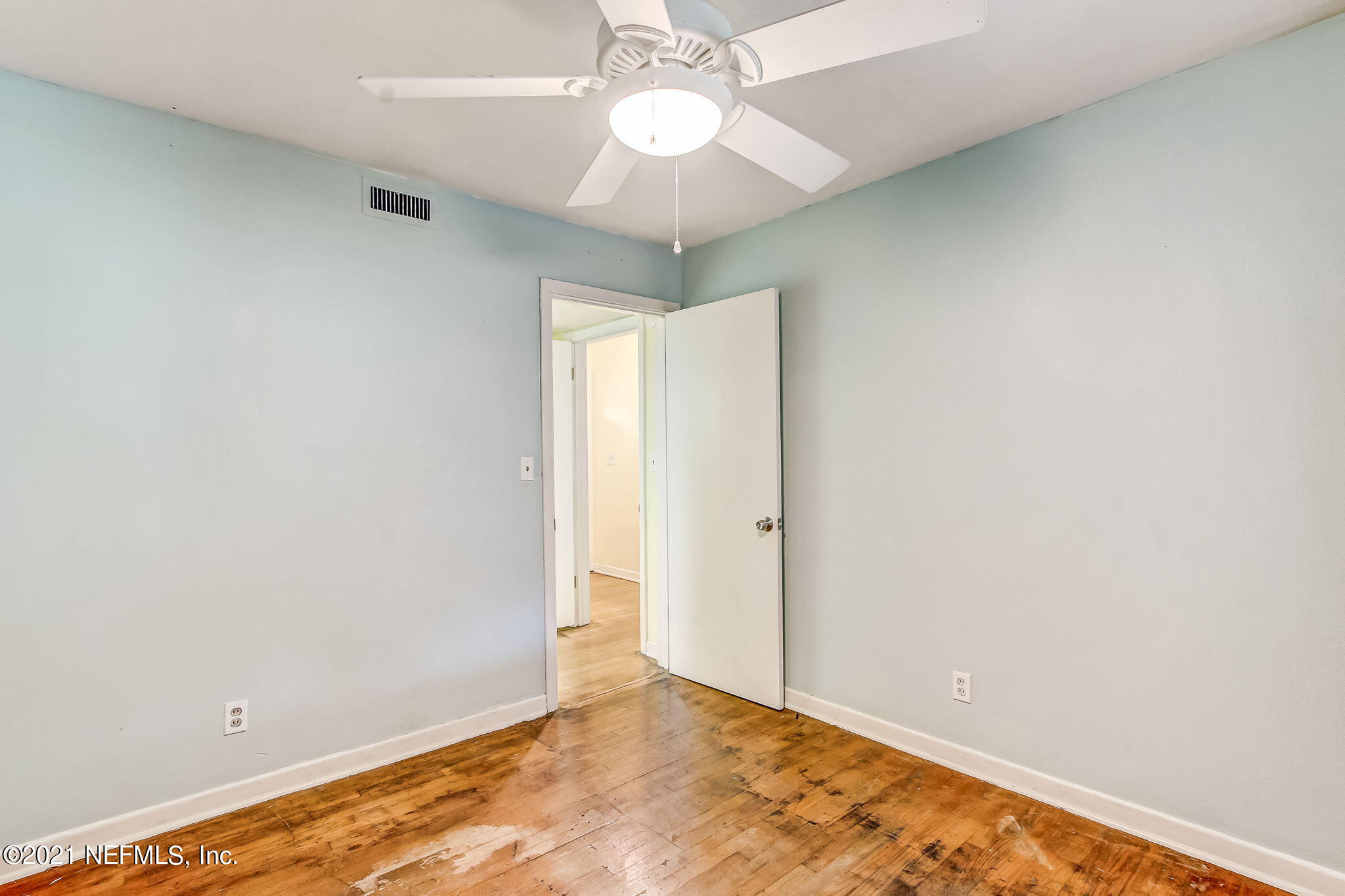 6940 E Road Jacksonville, FL 32216 - Photo 32 of 40 Bedroom #3