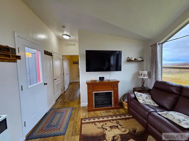 $599,999 | 1119 Hwy 28 Salmon Id 83467, Salmon, ID 83467