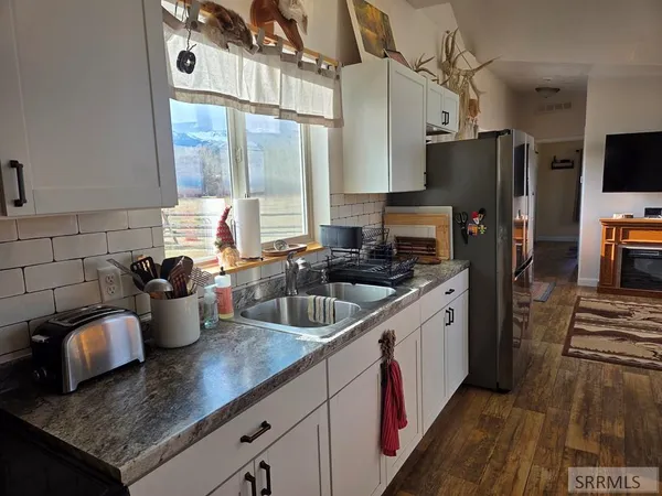 $599,999 | 1119 Hwy 28 Salmon Id 83467, Salmon, ID 83467