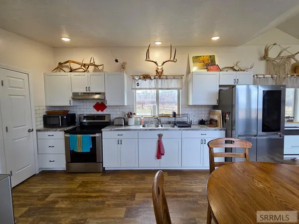 $599,999 | 1119 Hwy 28 Salmon Id 83467, Salmon, ID 83467