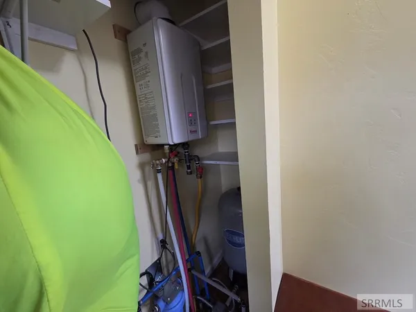 $599,999 | 1119 Hwy 28 Salmon Id 83467, Salmon, ID 83467